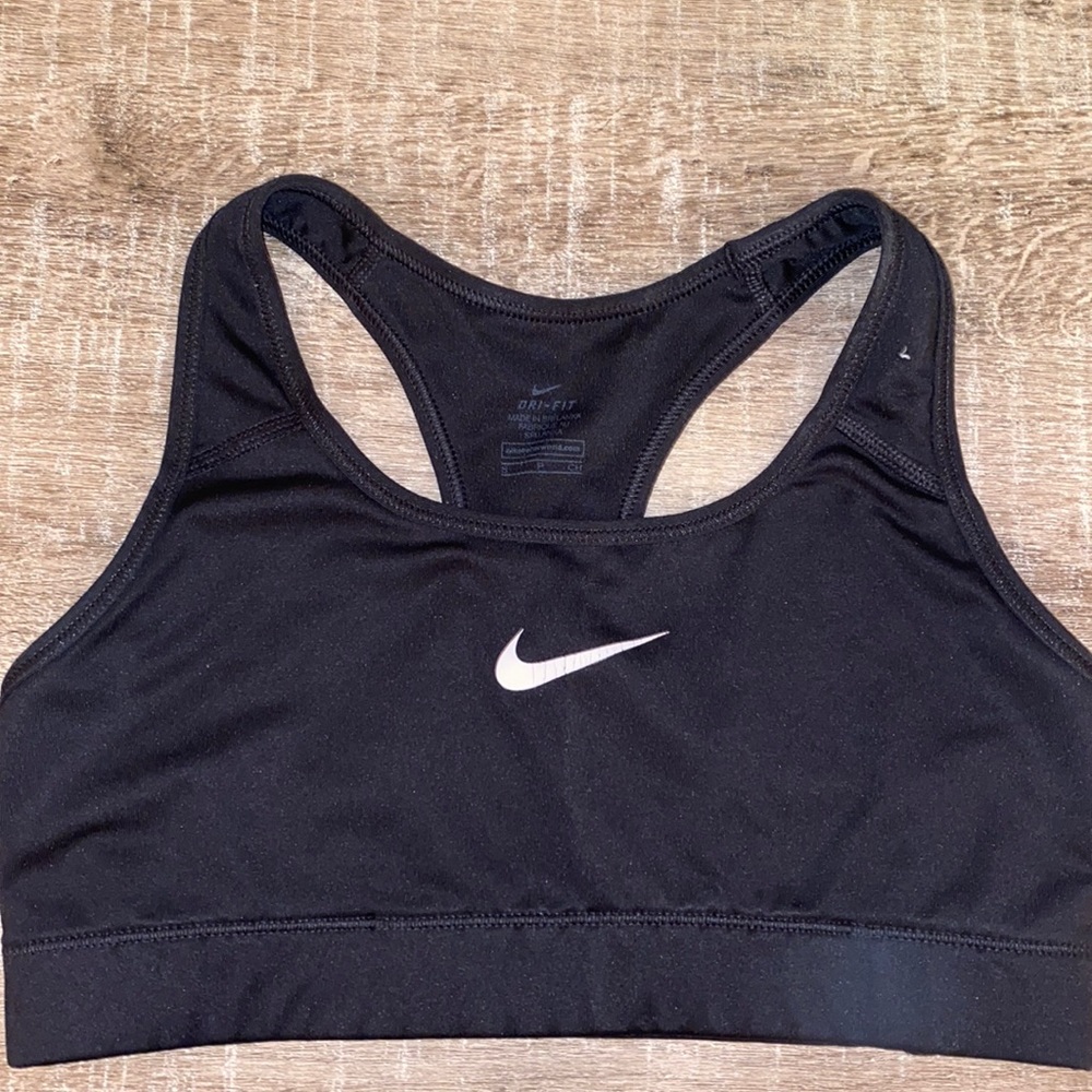 Nike Addi-Fit Sports Bra